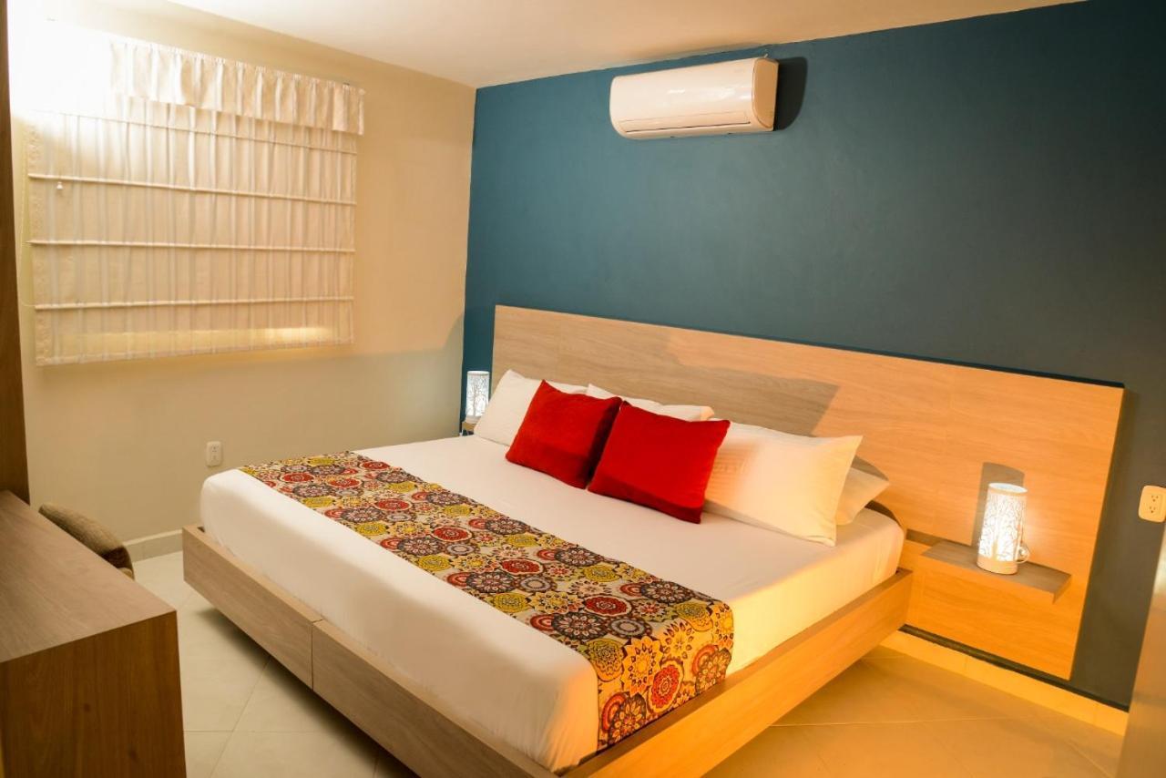 בוקארמנגה Hotel Prado 34 West מראה חיצוני תמונה